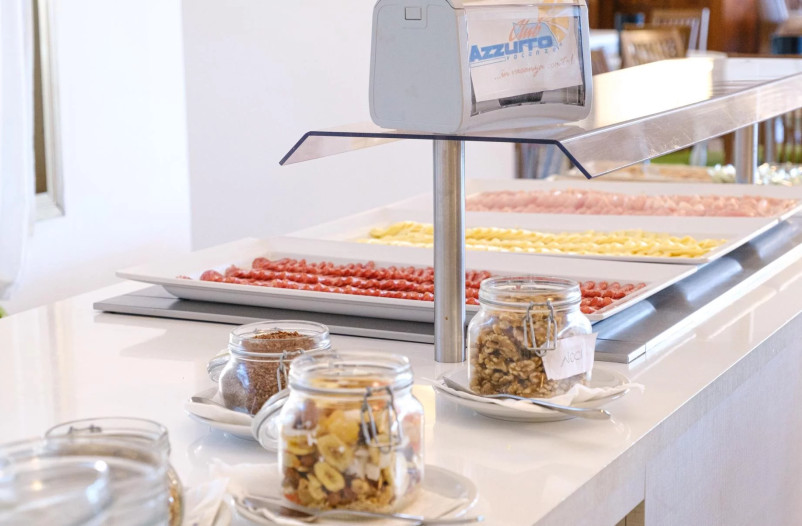 media.ALEXANDER24-27