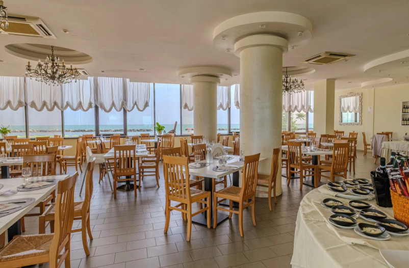 media.Classic25 - Interni Sala-2